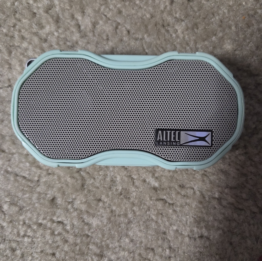 Aqua Bluetooth Speaker